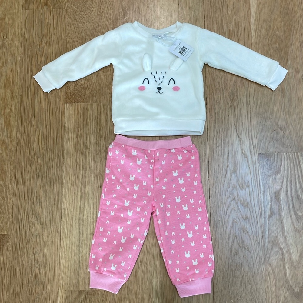 Super soft fleece 2 piece outfit